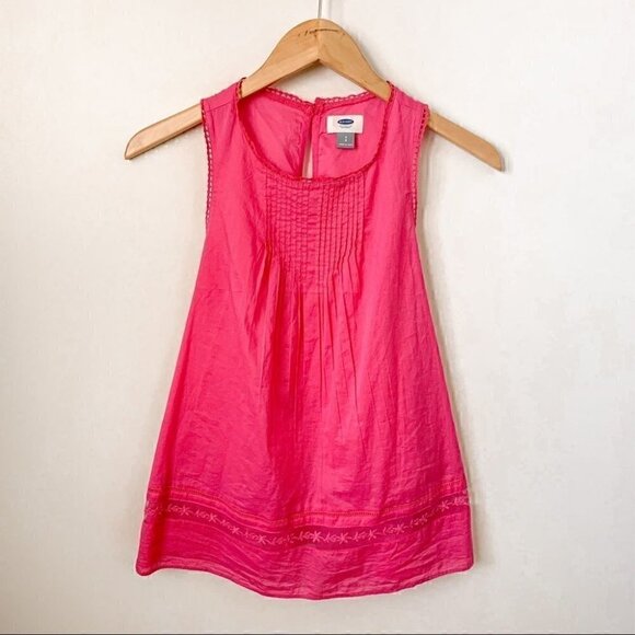 Old Navy Sleeveless Lace Mesh  Insert Top, Sz Small - Picture 1 of 10